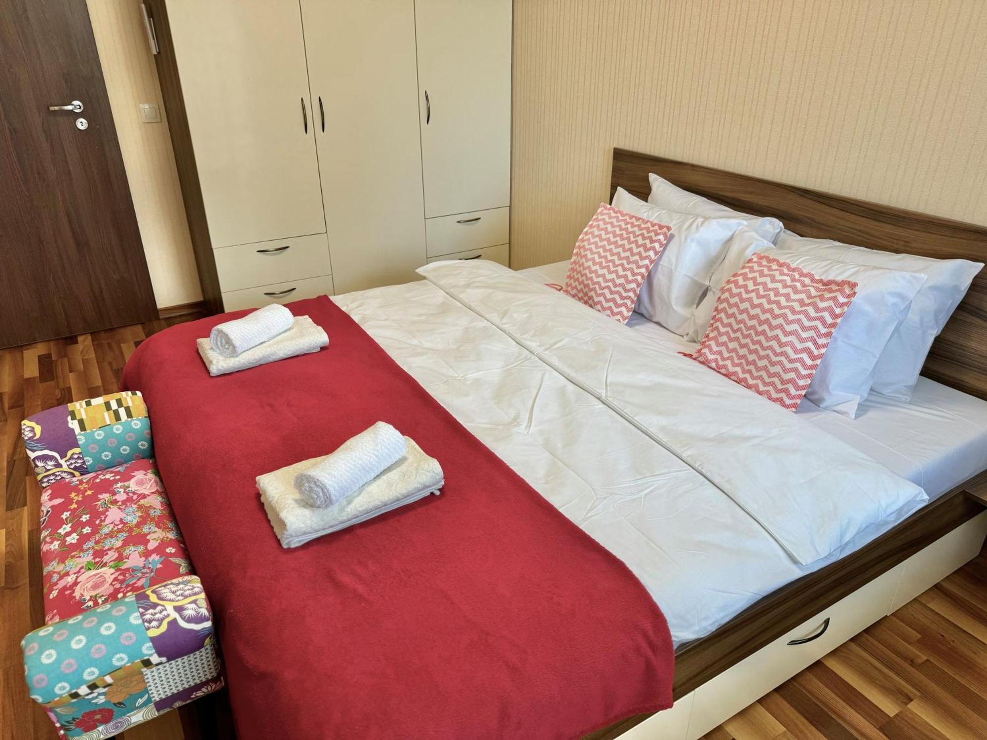 Appartement Sunny & Comfort Next To Tech Park For 4 Guests *