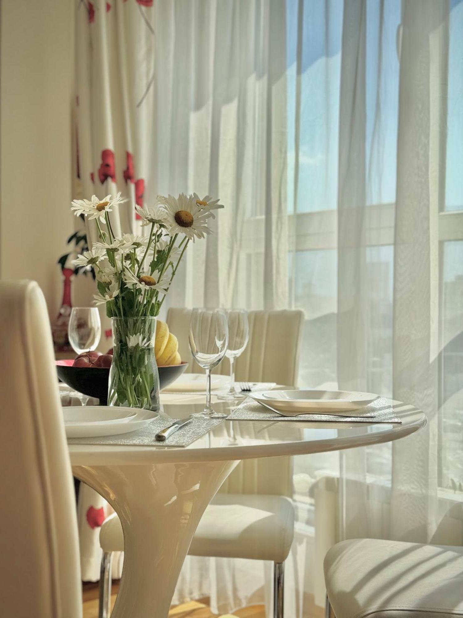 Sunny & Comfort Next To Tech Park For 4 Guests * Sofia
